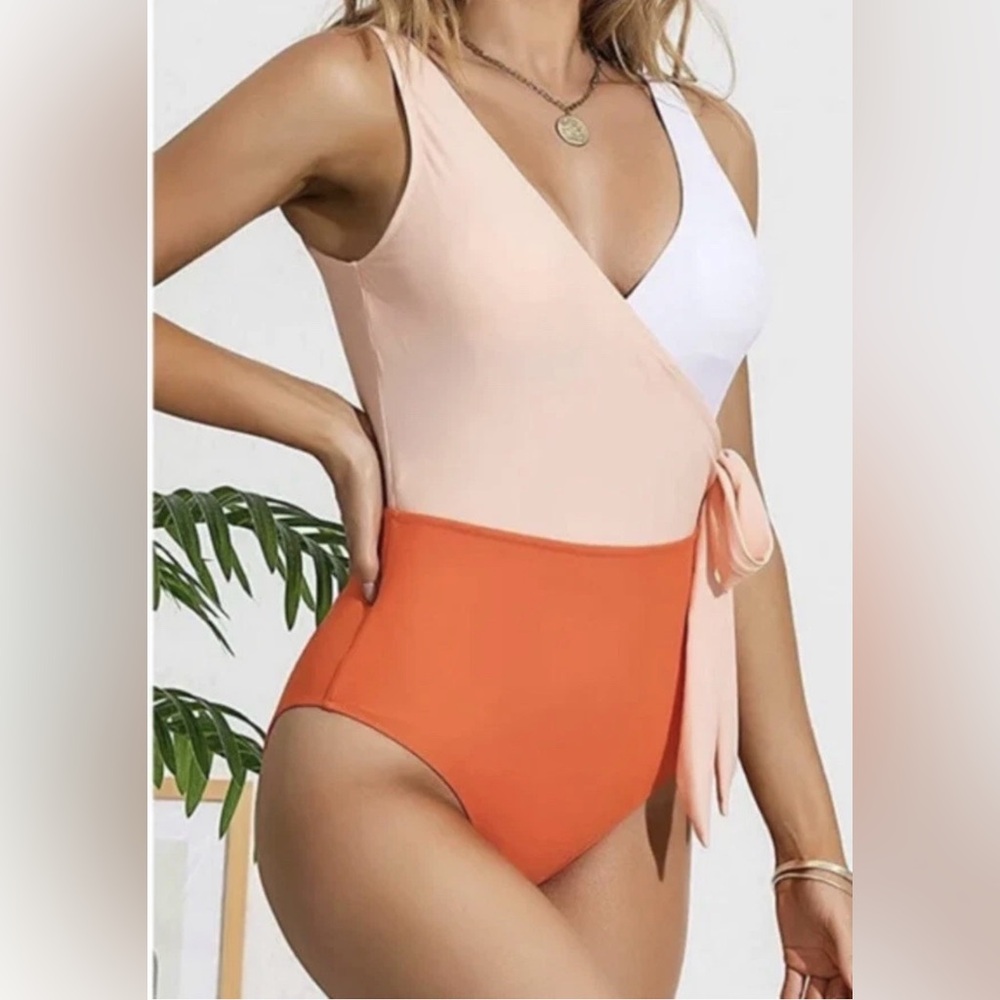 CUPSHE Womens One Piece Swimsuit Wrap Color Block Tie Side Bathing Suit Size L